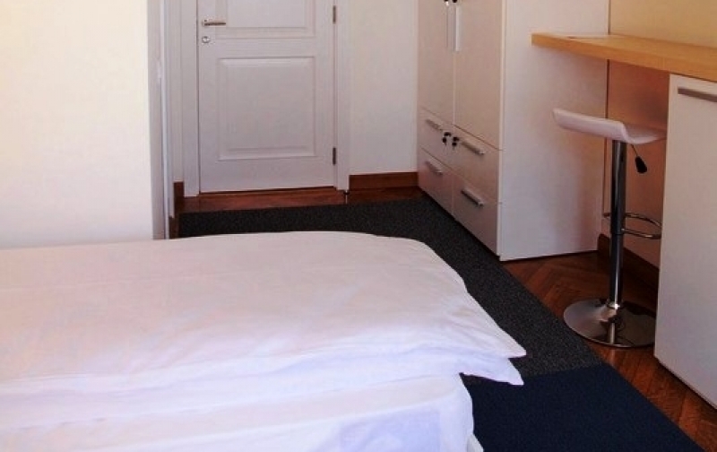 Karavan Inn 7